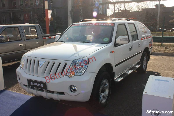 Foton 2011 Sap V Conqueror I 2,8 L diesel 4x4(6 roues) double cabine pick-up fourgon (3) | 86Trucks