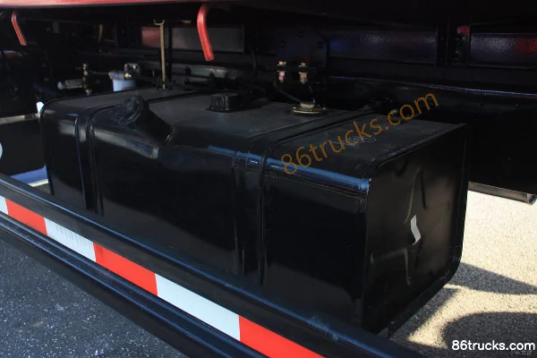Foton Aoling Jieyun camion porteur 130 ch 4X2(6 roues) 5,2 m Cabine (3) | 86Trucks