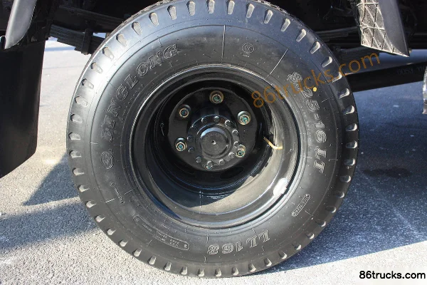 Foton Aoling Jieyun camion porteur 130 ch 4X2(6 roues) 5,2 m Cabine (2) | 86Trucks