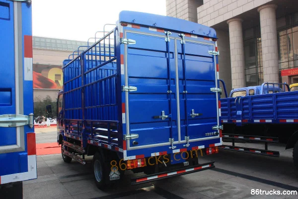 Sinotruk HOWO Hanjiang 2019 130 hp 4X2(6 wheels) 3.85m double-row stake truck Body (1) | 86Trucks