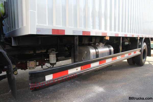 Foton Aoling CTX 156 hp 4X2(6 wheels) 6.2m single-row van light truck Chassis (3) | 86Trucks