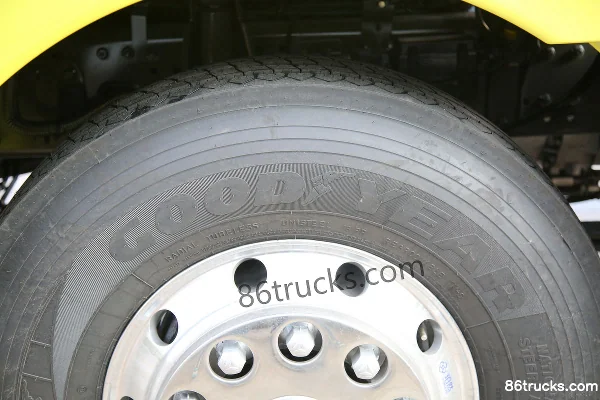 Sinotruk Sitrak SITRAK G7W camion lourd version classique 460 ch 6X4(10 roues) tracteur routier Châssis (2) | 86Trucks