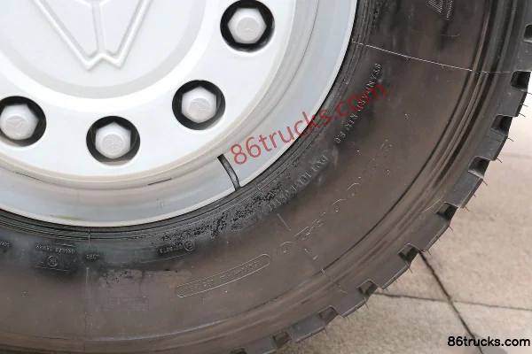 Sinotruk HOWO TX5 6X4(10 roues) châssis de camion benne à ordures électrique pur cabine simple 314 kWh (3) | 86Trucks