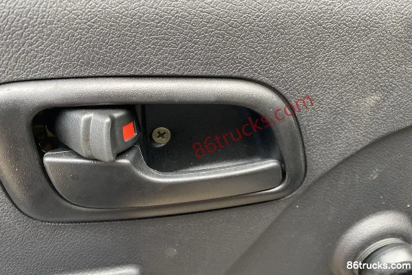 Changan Kuayue Xinbao T5 Comfort Edition 1.5L Gasoline 112hp 4X2(6 wheels) 3.185m Single Row Van Mini Truck (Dual Rear Wheels) (China VI) Ca
