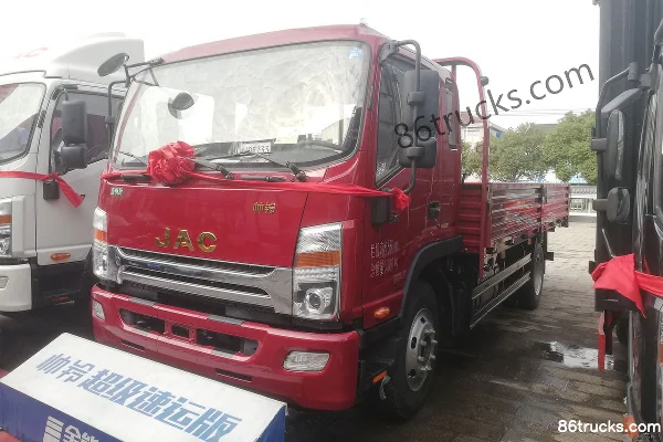 JAC Shuailing Q8 154 ch 4X2(6 roues) camion porteur à ridelles cabine avancée 5,25 m Extérieur (3) | 86Trucks