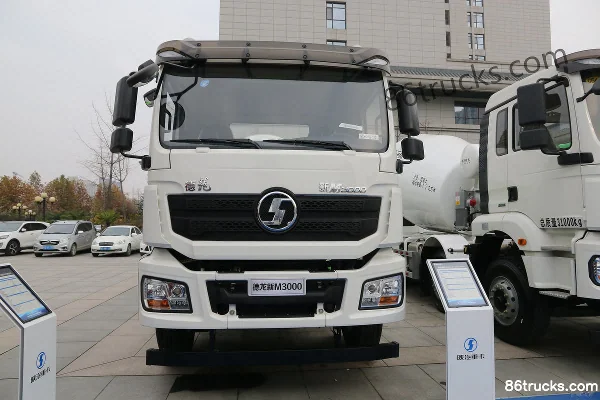 SHACMAN Delong New M3000 340 hp 8X4(12 wheels) 7.95 m³ concrete mixer truck Exterior (2) | 86Trucks