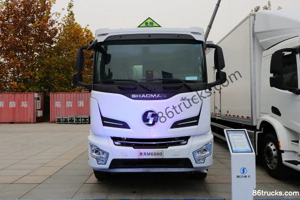 SHACMAN Delong M6000 350 ch 8X4(12 roues) camion citerne Extérieur (2) | 86Trucks