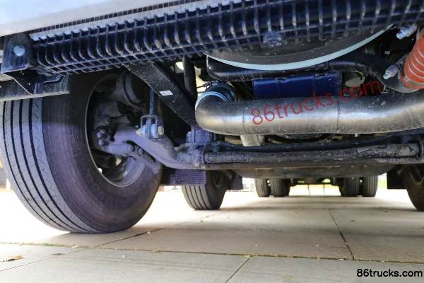 SHACMAN Delong M6000 350 ch 8X4(12 roues) camion citerne Châssis (2) | 86Trucks