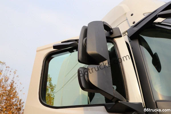 SHACMAN Delong X6000 490 hp 6X4(10 wheels) AMT Automatic Hazardous Material Tractor Truck (China VI) Cab (3) | 86Trucks