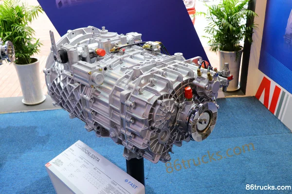 Fast Gear C12JSDQXL320TA 12-Speed Manual Transmission Exterior (2) | 86Trucks
