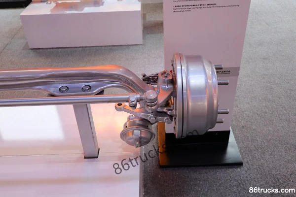 Hande HDZ260 Single Reduction Drive Axle Exterior (3) | 86Trucks