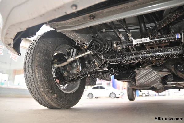 Changan Kuayue Xinbao T3 1.5L essence 112 ch 4X2(6 roues) camion plateau simple cabine 2,865 m (roue arrière simple) (China VI) Châssis (2)