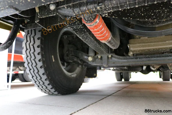 SHACMAN Delong L3000 185 hp 4X2(6 wheels) Truck Crane (Juntong Brand)(JF5171JQZ(JPC120)) Chassis (2) | 86Trucks