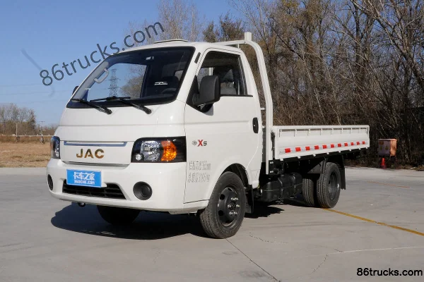 JAC Kaida X5 1.6L 120 hp 4X2(6 wheels) Gasoline 3.5m AMT Automatic Single Row Flatbed Micro Truck Exterior (2) | 86Trucks