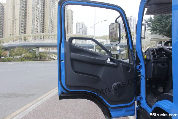 FAW Jiefang J6F Tech Edition 150hp 4X2(6 wheels) 4.21m Single Row Van Light Truck Cab (1) | 86Trucks