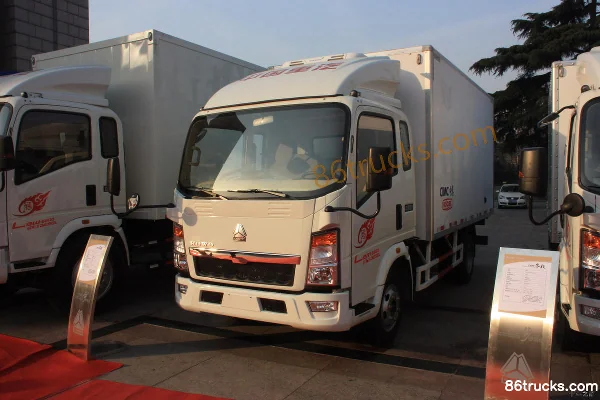 Sinotruk HOWO T5G 95hp 4X2(6 wheels) Refrigerated Truck (Zhongji Brand) Exterior (2) | 86Trucks