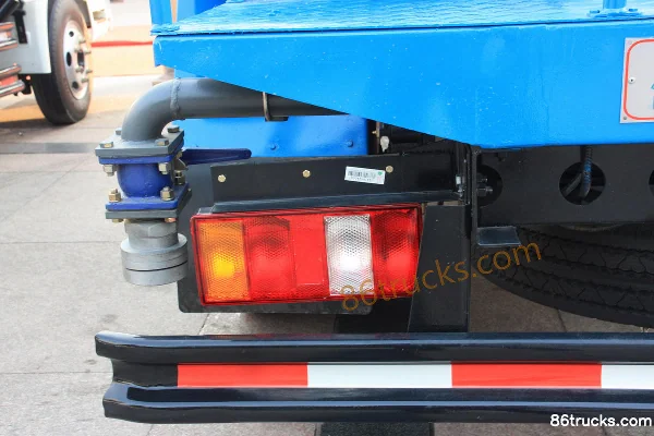 Sinotruk HOWO 88hp 4X2(6 wheels) Water Sprinkler Truck (Lvye Brand) Chassis (2) | 86Trucks