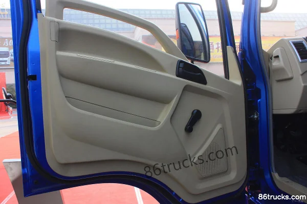 Sinotruk HOWO Hanjiang version lourde 170 ch 4X2(6 roues) camion porteur fourgon 5,75 m cabine avec couchette (2) | 86Trucks