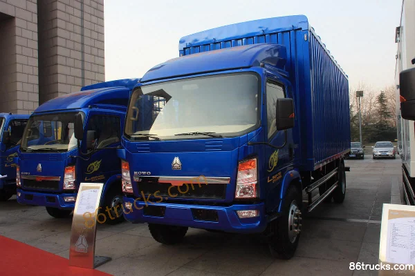 Sinotruk HOWO Hanjiang version lourde 170 ch 4X2(6 roues) camion porteur fourgon 5,75 m cabine avec couchette Extérieur (2) | 86Trucks