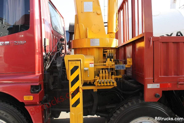 Foton Auman 5 Series 210hp 6X2(8 wheels) Truck-Mounted Crane (ETX-2200 Flat Roof Cab) Body (2) | 86Trucks