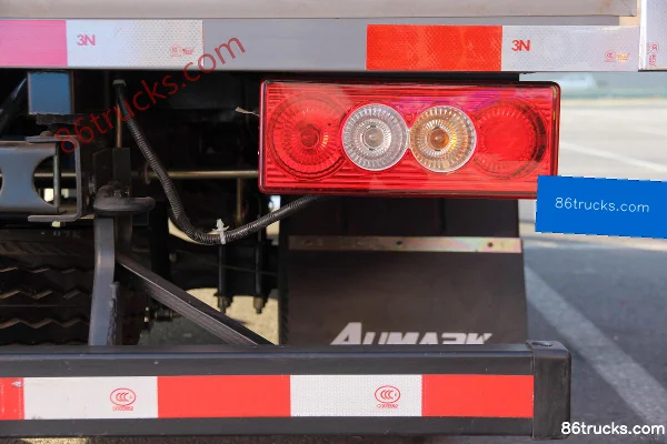 Foton Aumark 1 Series 131 hp 4X2(6 wheels) 3.735m Single Row Van Light Truck Chassis (3) | 86Trucks