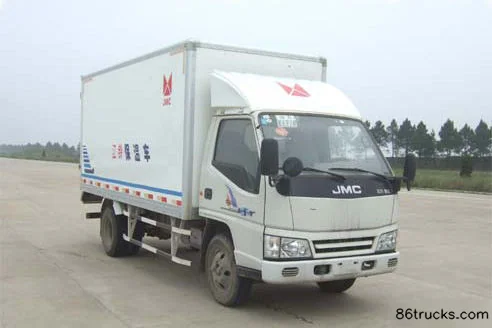 JMC Kaiyun 116 ch 4X2(6 roues) camion frigorifique Extérieur