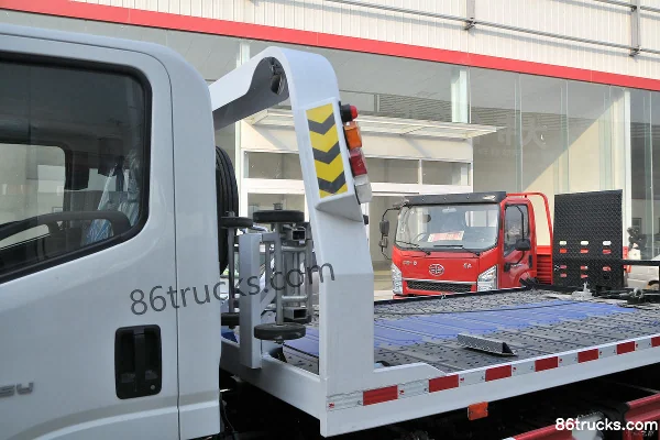 FAW Hongta FAW Jiefang Gongshi 120hp 4X2(6 wheels) wrecker truck Body (1) | 86Trucks