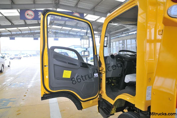 FAW Jiefang Hu V 110hp 4X2(6 wheels) Wrecker (Chusheng Brand) Cab (1) | 86Trucks