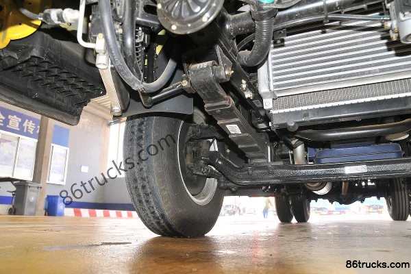 FAW Jiefang Hu V 110hp 4X2(6 wheels) Wrecker (Chusheng Brand) Chassis (2) | 86Trucks
