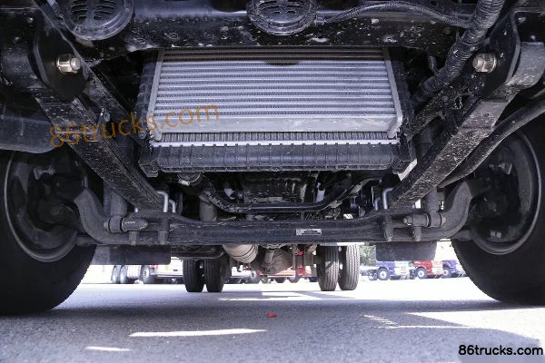 Foton Ollin Siyun 120 ch 4X2(6 roues) camion fourgon à cabine simple 4,14 m (China VI) Châssis (1) | 86Trucks