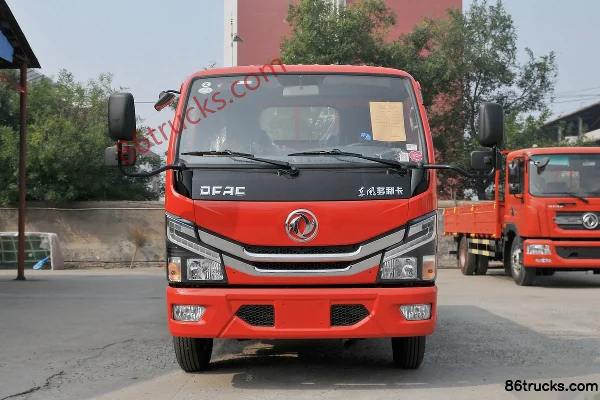 Dongfeng Dongfeng D5 Light Truck flatbed truck