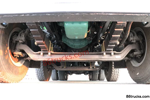 FAW Jiefang New J6P Heavy Truck 2020 350hp 8X4(12 wheels) 5.6m Dump Truck Chassis (1) | 86Trucks
