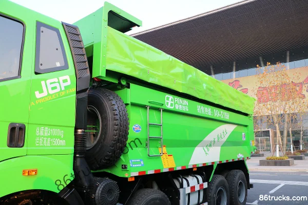 FAW Jiefang New J6P Heavy Truck 2020 350hp 8X4(12 wheels) 5.6m Dump Truck Body (1) | 86Trucks