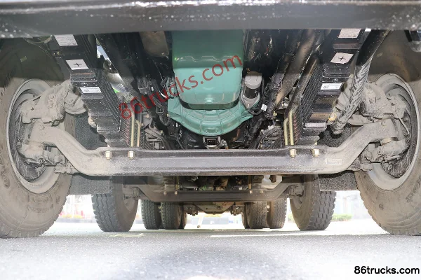 FAW Jiefang Nouveau J6P Camion benne 380 ch 8X4(12 roues) 5,8 m (China VI) Châssis (1) | 86Trucks