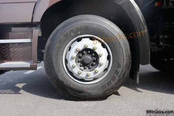 FAW Jiefang J6P Zhihui Edition 460hp 8X4(12 wheels) refrigerated truck Chassis (3) | 86Trucks