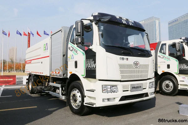 FULONGMA FULONGMA FAW Jiefang chassis sweeper truck