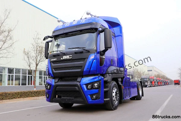 Sinotruk Weilong Heavy Truck 4X2(6 wheels) FCV Hydrogen Fuel Cell Tractor Truck 127kWh Exterior (3) | 86Trucks