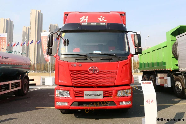 FAW Jiefang J6L 4X2(6 wheels) 18T 7.7m crew cab pure electric wing-opening box logistics truck 218kWh Exterior (2) | 86Trucks
