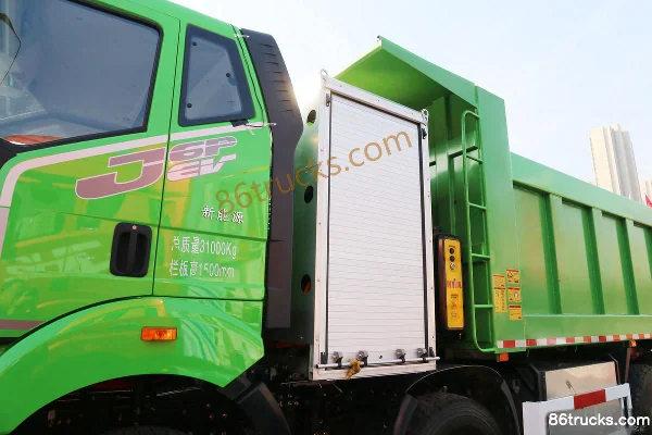 FAW Jiefang J6P 8X4(12 roues) 5,6 m cabine avancée benne électrique pure 422,87 kWh Carrosserie (1) | 86Trucks