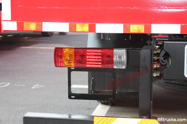 FAW Jiefang J6L Medium Truck 220 hp 6X2(8 wheels) 9.7m Van Cargo Truck Body (2) | 86Trucks
