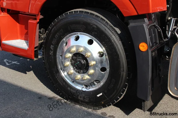 FAW Jiefang Qingdao Long VH 2.0 Edition 250hp 4X2(6 wheels) 6.7m Grain Van Cargo Truck (China VI)(Fast Gear 10-speed) Chassis (1) | 86Trucks