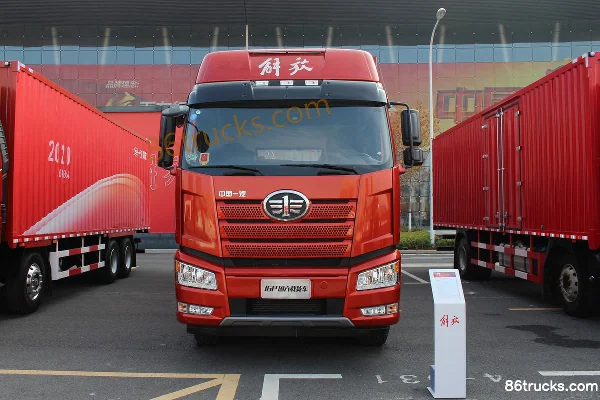 FAW Jiefang New J6P Classic Edition 460hp 8X4(12 wheels) 9.5m Van Cargo Truck Exterior (2) | 86Trucks