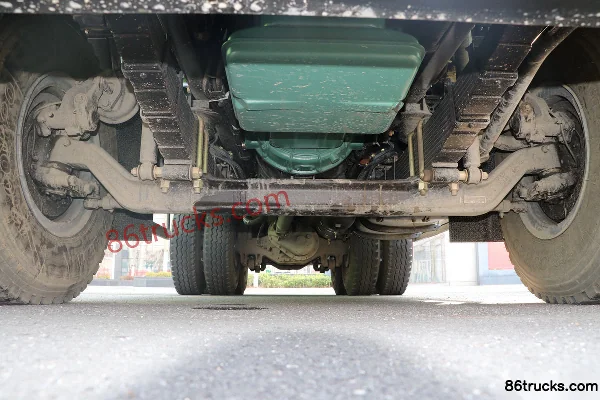 FAW Jiefang New J6P Heavy Truck 2020 390 hp 6X4(10 wheels) 5.6m dump truck Chassis (1) | 86Trucks