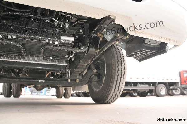 JAC Kangling 33 Wide Body 129 hp 4X2(6 wheels) 3.8m Semi Row Van Light Truck Chassis (3) | 86Trucks