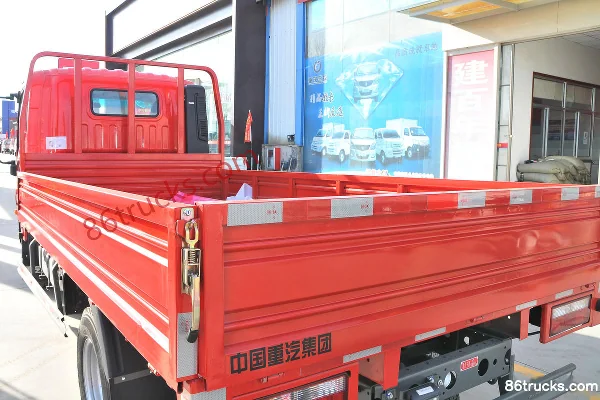 Sinotruk Ruishi 110hp 4X2(6 wheels) 3.85m Semi-row Flatbed Truck Body (2) | 86Trucks