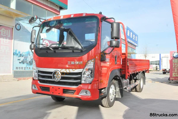 Sinotruk Ruishi 110hp 4X2(6 wheels) 3.85m Semi-row Flatbed Truck Exterior (3) | 86Trucks