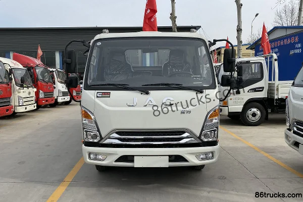 JAC Kangling J5 132 ch 4X2(6 roues) camion plateau 4,18 m cabine simple Extérieur (2) | 86Trucks
