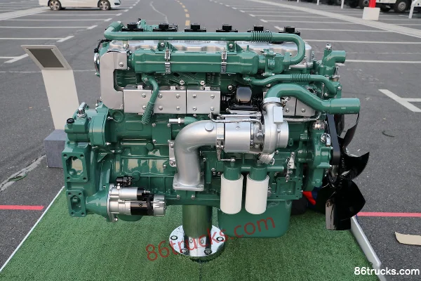 Xichai CA6SL-27E6N 270 hp 7.4L China VI Natural Gas Engine Exterior (2) | 86Trucks