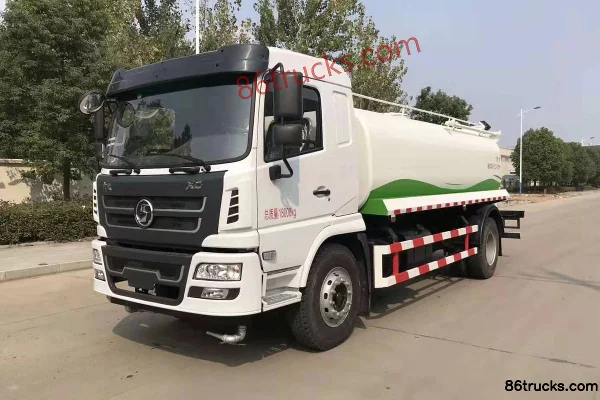SHACMAN Commercial Vehicle Xuande X6 160 hp 4X2(6 wheels) green sprinkler truck Exterior (3) | 86Trucks