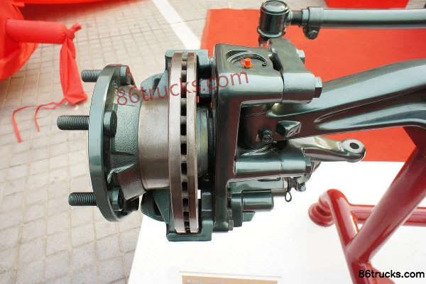 Sinotruk VPD022QB Steering Axle Exterior (3) | 86Trucks